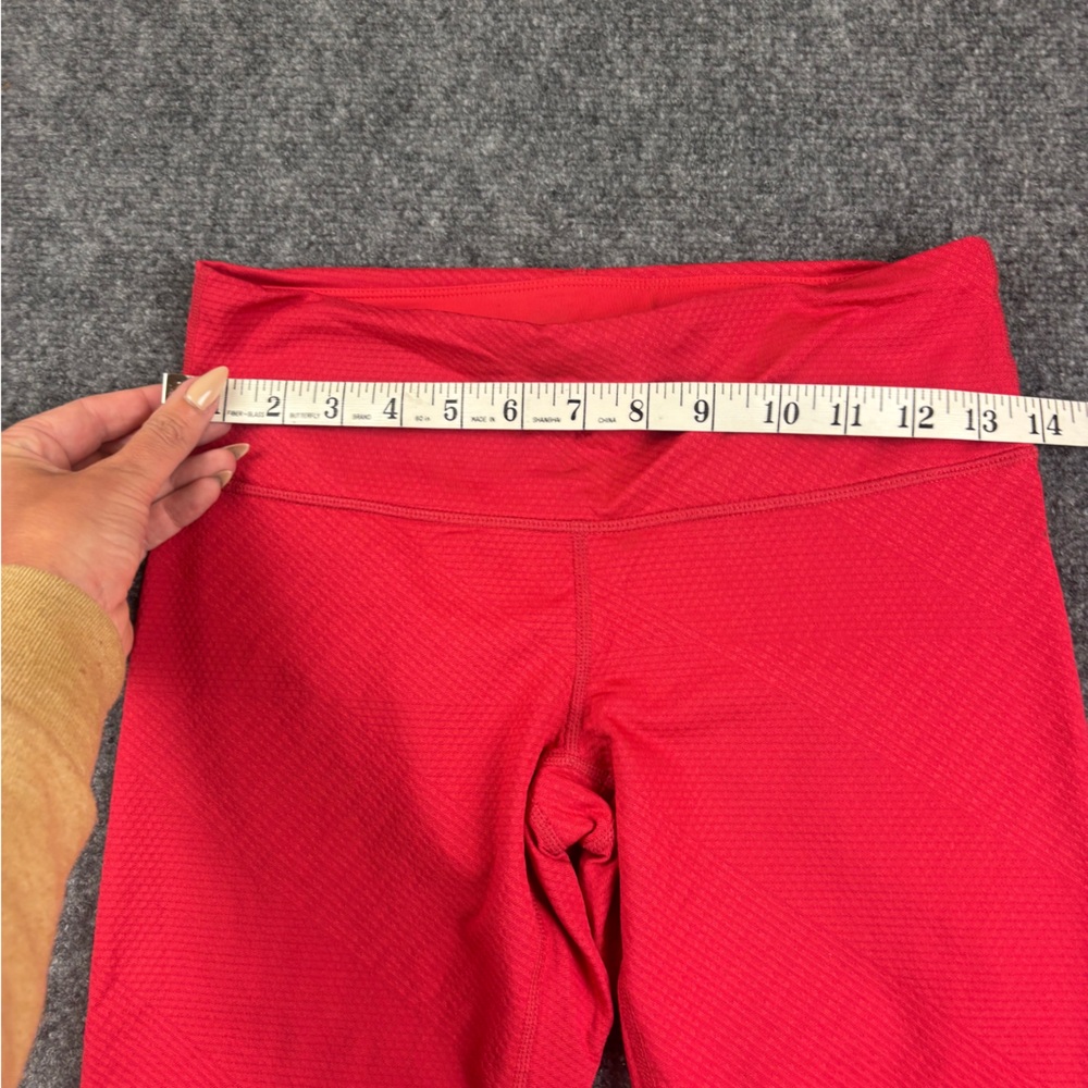 PRANA Women’s Capri Leggings Watermelon colored textured material size: Small - Picture 4 of 6